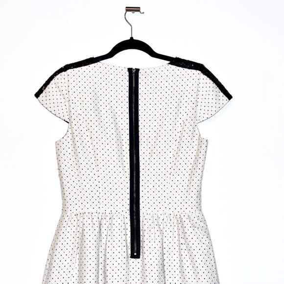 Kensie Dotted Mini Dress w Sequins Size Medium - Picture 3 of 6